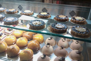 Eataly: Desserts galore